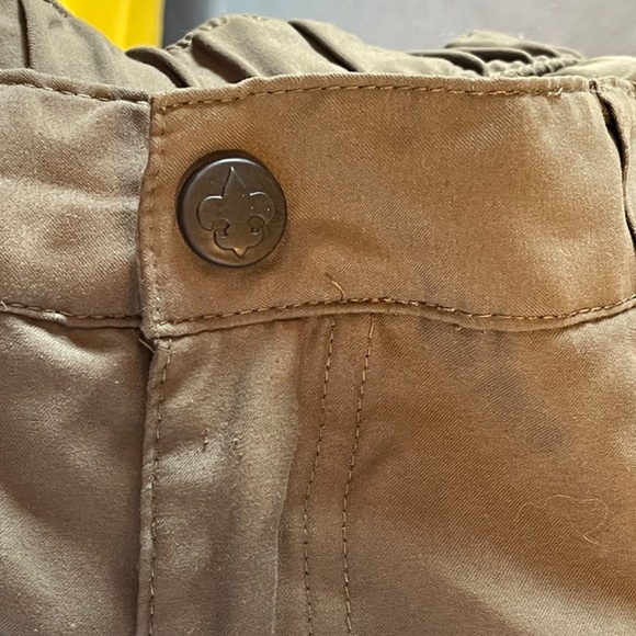 Boys scouts  Olive Cargo Pants - Picture 9 of 11